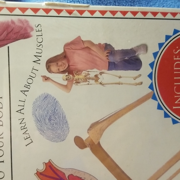 Action Pack Make Your Own Skeleton and More - Picture 5 of 7